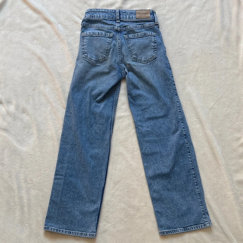 Kids’ Abercrombie & Fitch Wide-Leg Jeans - Picture 6 of 6